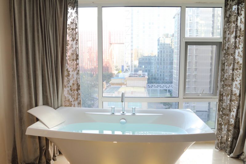 Cost of Bathtub Installation in Taylors, SC